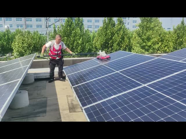 Plug In Double Disc Solar Panel Rotating Brush Double Disc Solar Pv Module Cleaning 3.6M