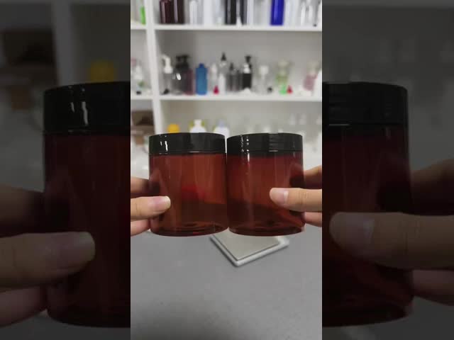 Competitive Amber Plastic Wide Jar with Lid Pet Cosmetic Jar Rounded Bottom Cosmetic Pet Bottle with High Quality