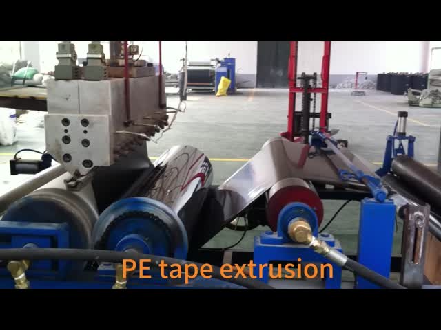 Ligne d'extrusion de film PE et de revêtement adhésif butyle certifiée ISO9001:2008 pour ruban de base de 0,2 à 1 mm et ruban d'enveloppement adhésif pour pipelines de 0,1 à 0,5 mm vidéo