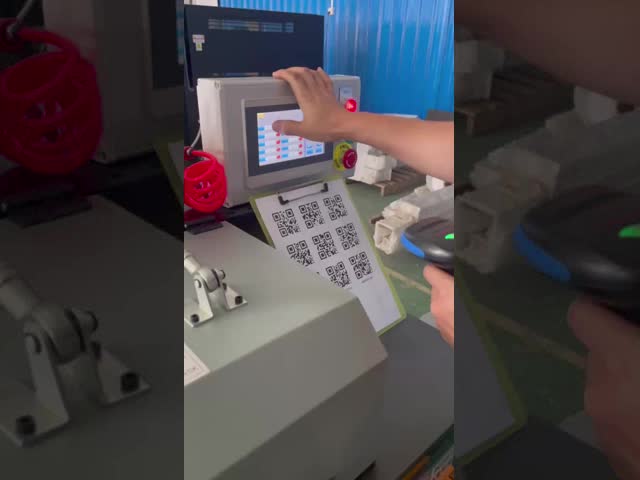 Automatic Measuring Aluminum Tube /wood Slat Cutting Machine with Automatic Measuring System