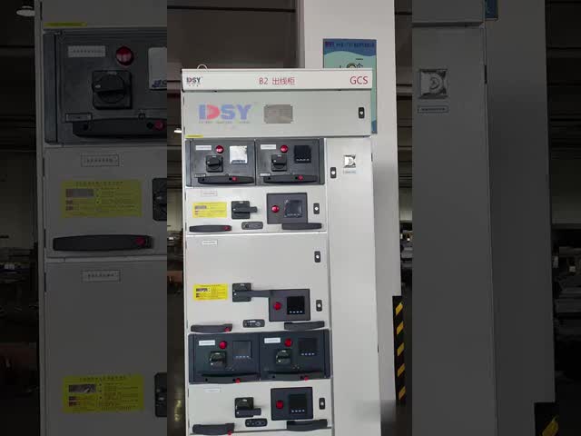 Withdrawable Type Low Voltage Distribution Cabinet Switchgear 400V 690V Freestanding