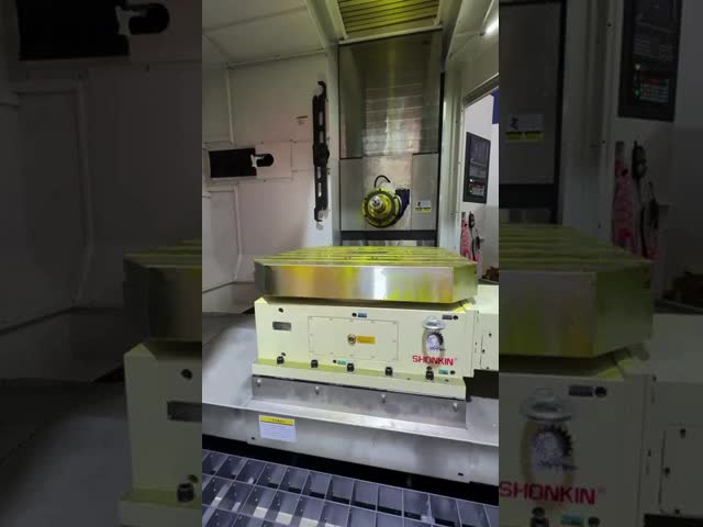 HMC Horizontal Machining Center With BT50 Spindle Taper Hole 15 18KW Spindle Motor Power