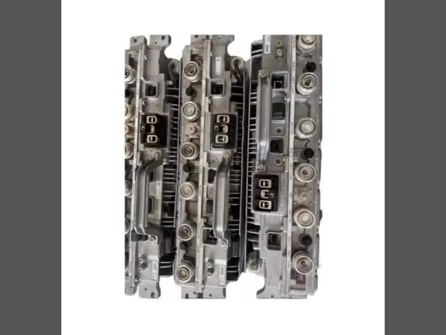 Nokia 475000A (AHPMDB)  an AirScale Tri-Band Radio Remote Unit (RRU) for cellular base stations