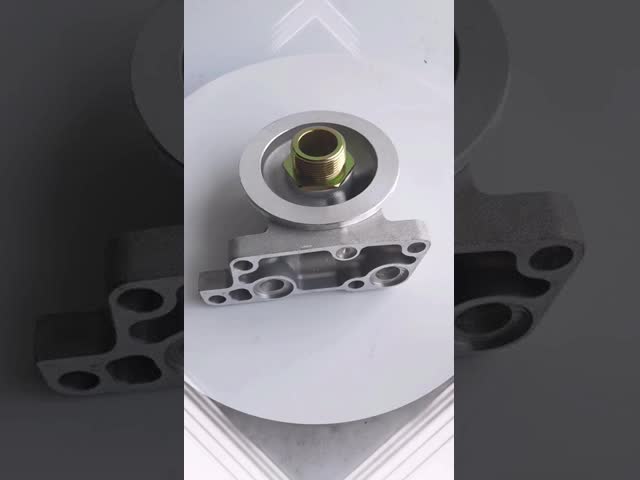 8-97096677-0 8970966770 オイルフィルターホルダー ISUZU 700P 4HK1 ビデオ