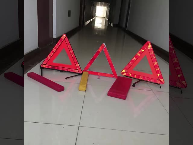 Portable ABS Warning Triangle with Reflective Sheet for Road Safety and Car Emergency Sign