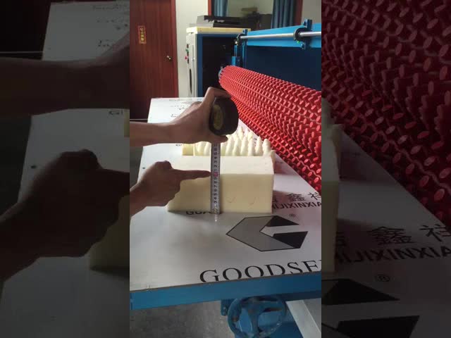 2000mm Width CNC Foam Cutting Machine Foam Profile Cutter Easy Operation