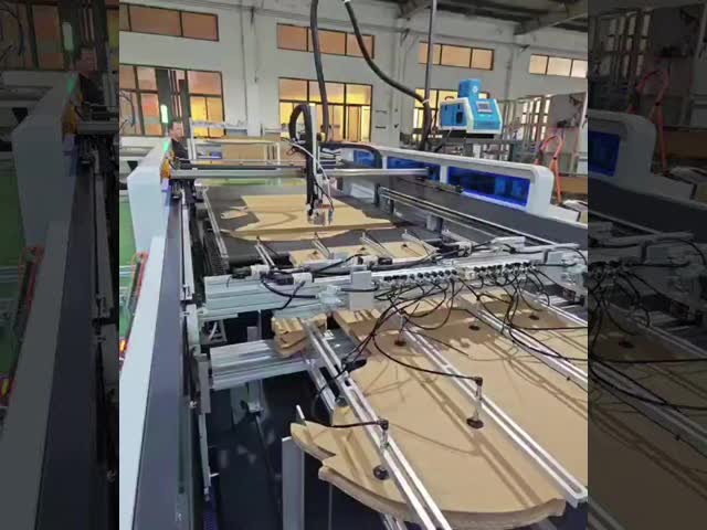 Glue Dispensing Machine