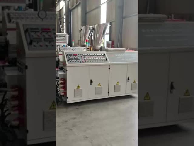 Ceramic Heater Customized Double-Screw Extrusion Machine Designed PVC Pipe Production Line