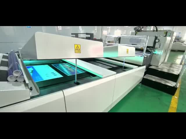 Anti Oxidant Spot UV Coating Machine 720×1050mm Eco Friendly High Security