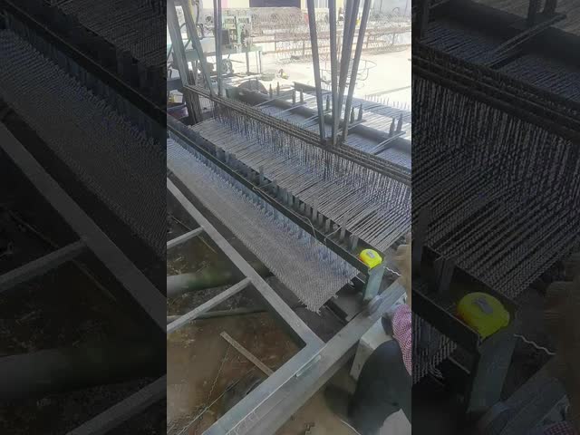 High Carbon Steel Square Hole Vibrating Screen Mesh 1.5X2m