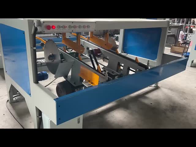 Double End Trim Saw Machine for Woodworking With Motor and Blade Components Horizontal Cutting