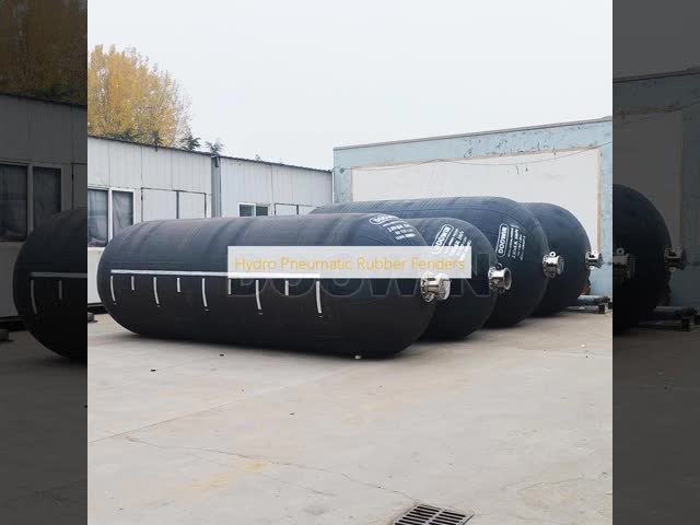 Cylindrical Hydro Pneumatic Fenders Sling Type Low Reaction No Leakage