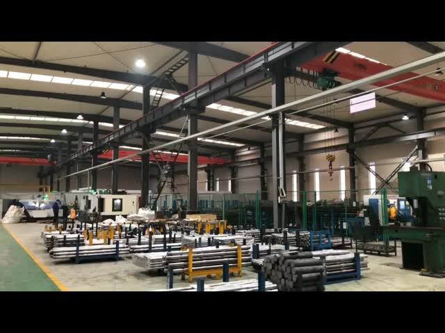 Botellas acumuladoras de nitrógeno Guchuan 2L / 4L / 8L / 10L y kits de carga para martillos hidráulicos El video