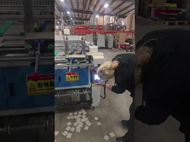 960GS Automatic Corner Cutting and Grooving Machine Programming Die Cutting 