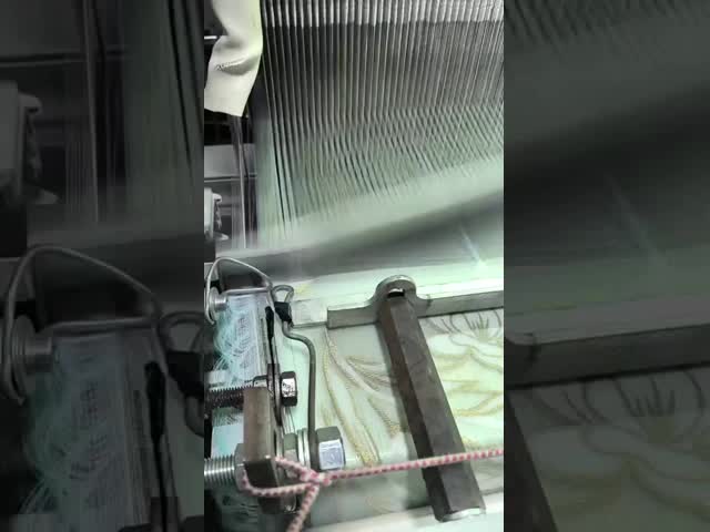 Customizable Flannelette Weaving Machine for Home Textile & Apparel Production