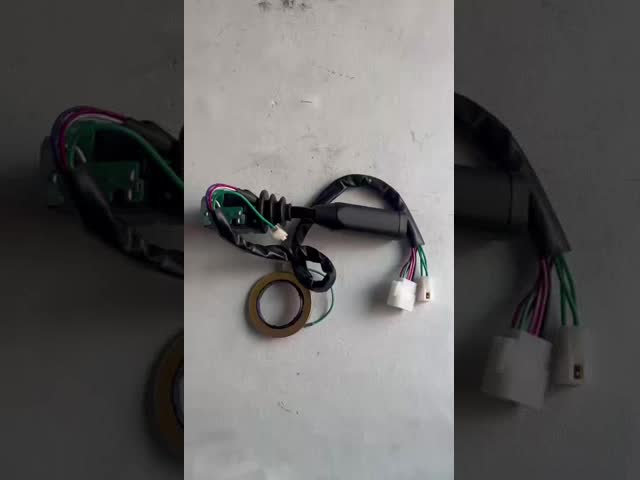 Golden Dragon Bus Combination Control Switch JK3018D3 with Intermittent Frequency Adjustable Wiper and Low Contact Resistance for Reliable Performance video