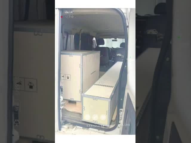 X6 Intelligent 3D Wheel Aligner Double Screens Real-Time Tracking and High-Precision 3D Imaging for Perfect Alignment