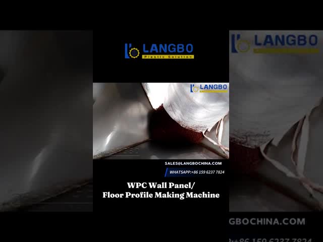 Twin Screw WPC Pelletizing Extrusion Line Decking Board 350KG / H