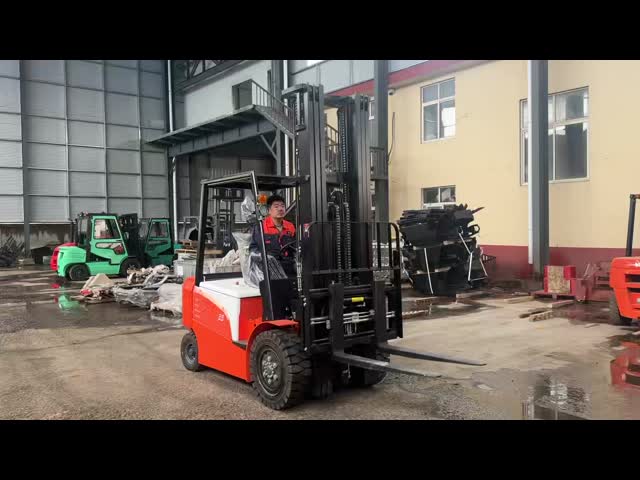 1.8T 4 Wheel Counterbalance Forklift CPD15 CPD18 Lead Acid Battery Powered Forklift