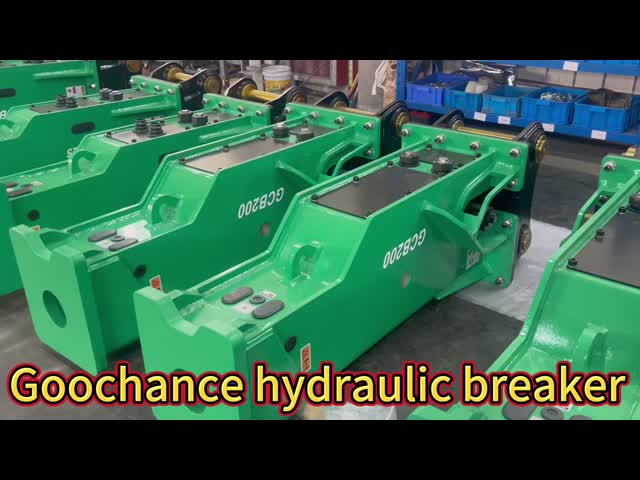 Guchuan SB81 / GCB220 Box Silent Type Hydraulic Breaker 1978kg with 140mm Chisel Suitable for 18-26 Tons Excavator