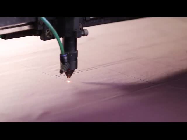 4 Slot PU Leather Watch Glasses Storage Box Organizer Magnetic Closure Crocodile Texture