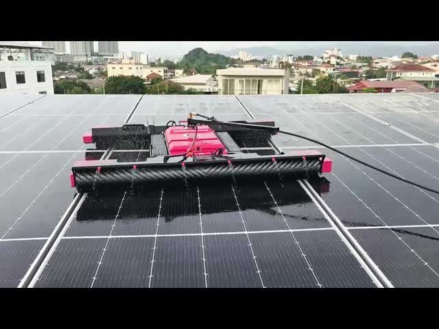 Crawler Rubber Tracke Solar Panel Cleaning Robot for Commercial & Industrial Solar Farm