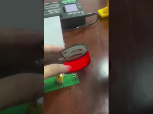 4.01 Inch Flexible AMOLED Display 192*960 Resolution MIPI Curved Screen For Smart Wearables