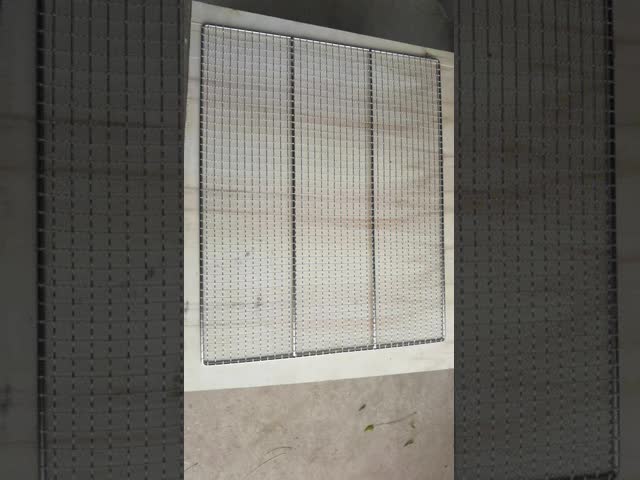 Food Grade 18x26 Inch 304 Stainless Steel Wire Mesh Baking Drying Tray