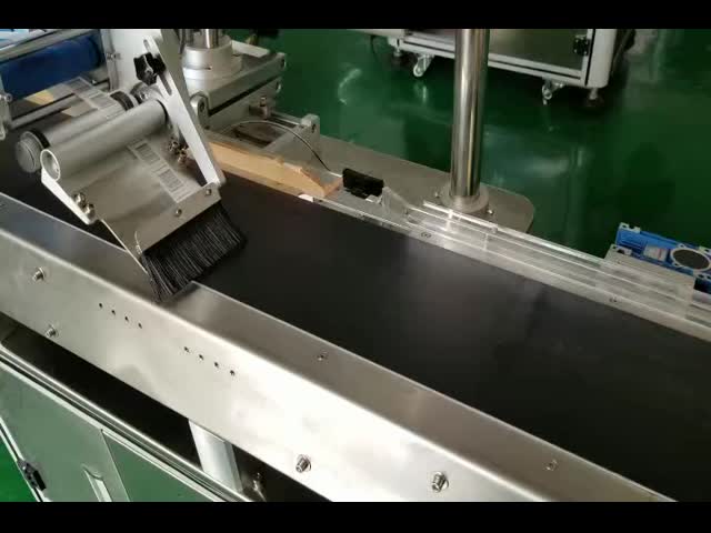 BMFK812 Fully Automatic Card Labeling Machine For Name Card Plastic Bag