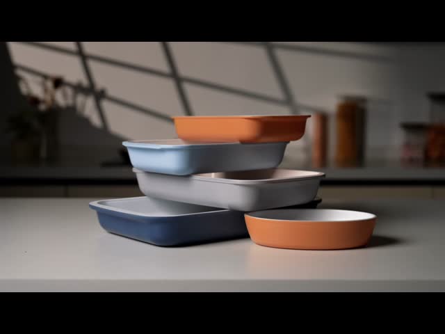 China Supplier IKOO 700ml Non Stick Coating Glass Baking Dish Oven Safe