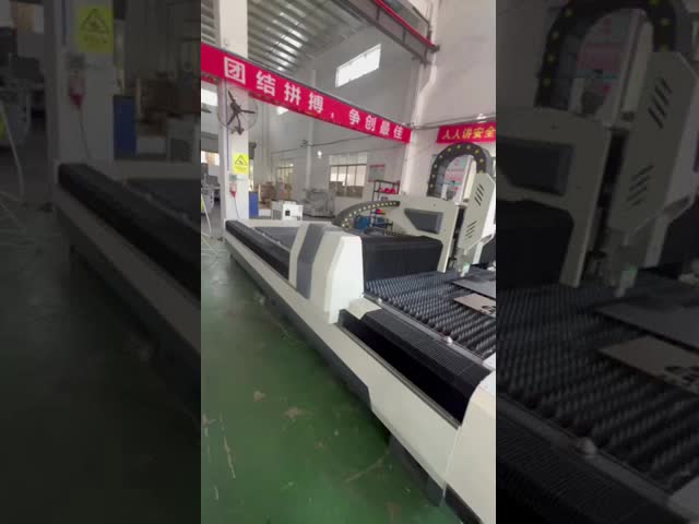 GTX1530 High Accuracy Fiber Metal Laser Cutting Machine For Sheet Metal 1500W 2000W