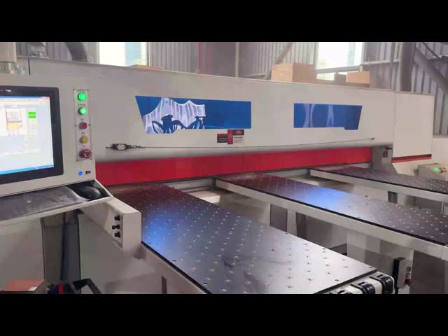 Modern Hexagon AKUpanel Grade B1 Fireproof 2400x600mm Sound Proofing Wall Panels