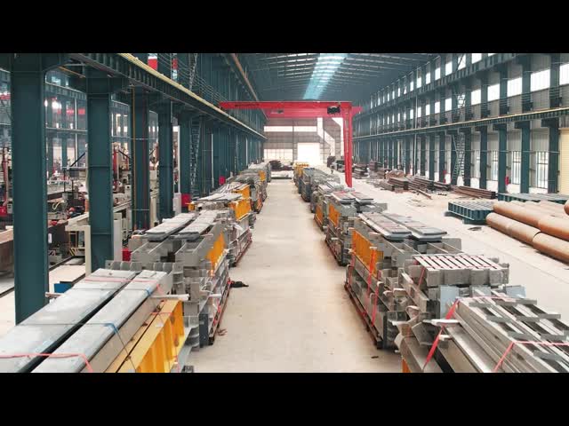 Light Weight Warehouse Peb Structure Prefabricated S355 Steel Building