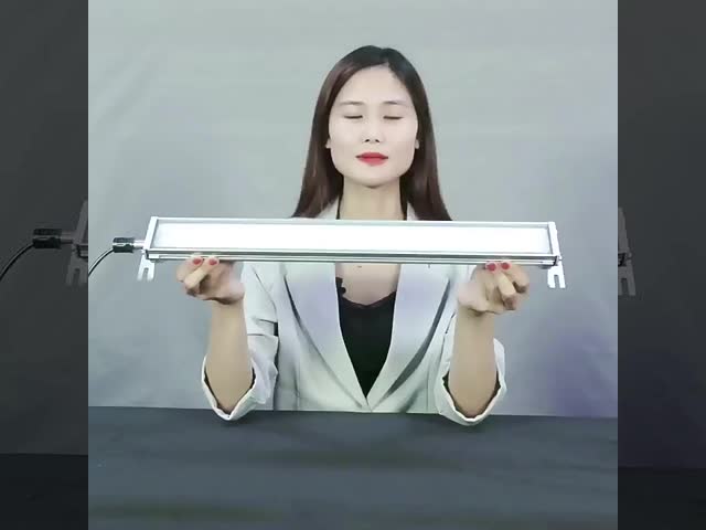 6500K LED Machine Work Light Explosion Resistant 105Lm/W 24W H Movable Bracket