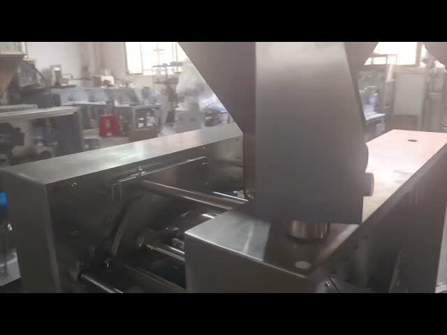 DOUGH DIVIDING MACHINE