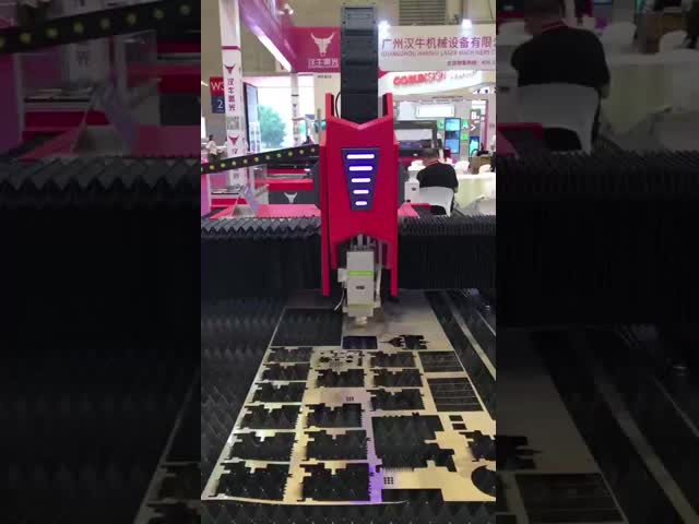 Metal Fiber Laser Cutting Machine 1500W 3000W For SS CS AL Copper GTX1530