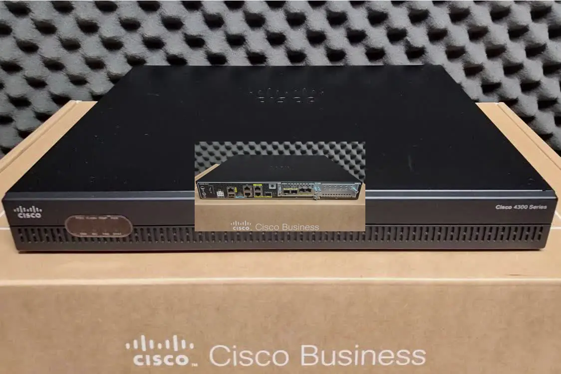 ISR4221-SEC/K9 ISR 4321 with 2 onboard GE, 2 NIM slots, 1 ISC slot, 4 GB Flash Memory default, 4 GB DRAM default