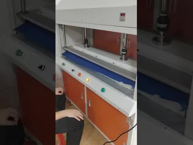 High Efficiency Intelligent PCB Depanelizer with 20s/complete Plate Adjustable Cutting for SMT Production Line