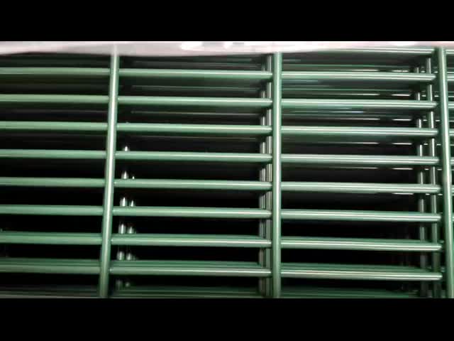 Green Prison Mesh 358 Security Fencing 60*120mm 60*60mm Post