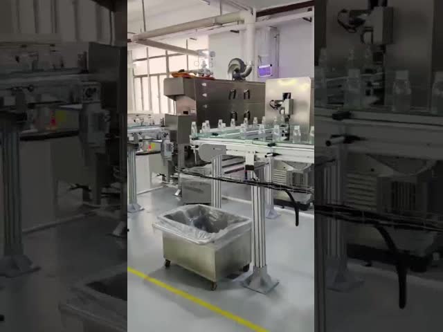 7200 Bottles/Hr Bottle Shrinking Machine 80mm - 285mm Label Sleeve Labeling Machine