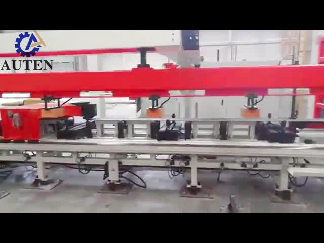 25 Modules CNC Light Truck Beam Punching Machine With Thick Longitudinal Beams 8000mm Length