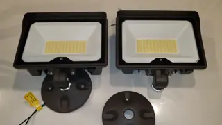 LED Flood Light 6852 Lumens High-Output Outdoor Spotlight with ETL Certified for Gym, Playground, Yard & Lawn Lighting