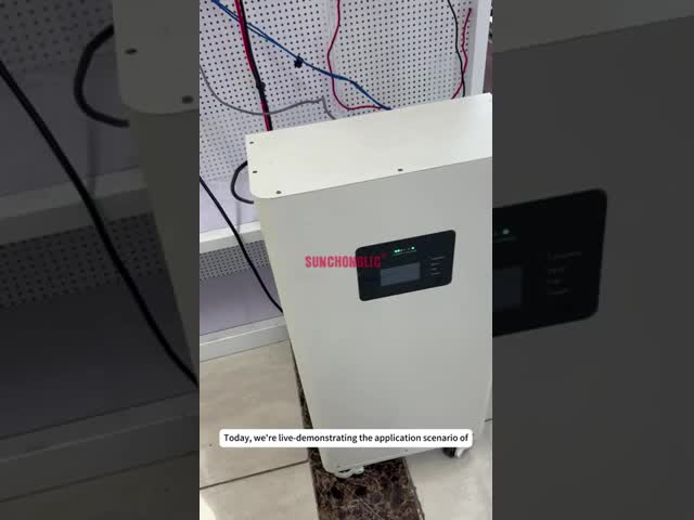 Hybrid Solar Inverter 3.2kW Output Power with 70V-450V Photovoltaic Input and 230V AC
