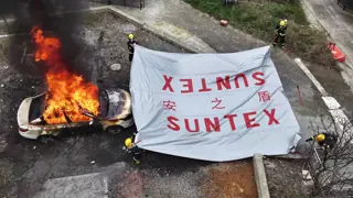 Gray EV Car Fire Blanket with 550℃/1000℃ Thermal Resistance for Oxygen Deprivation Fire Safety