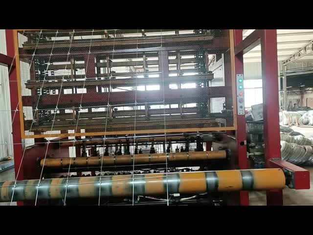 Hot Dip Galvanized Cattle Fence Panel 8 Ft Height Fixed Knot Deer Wire Mesh Fence