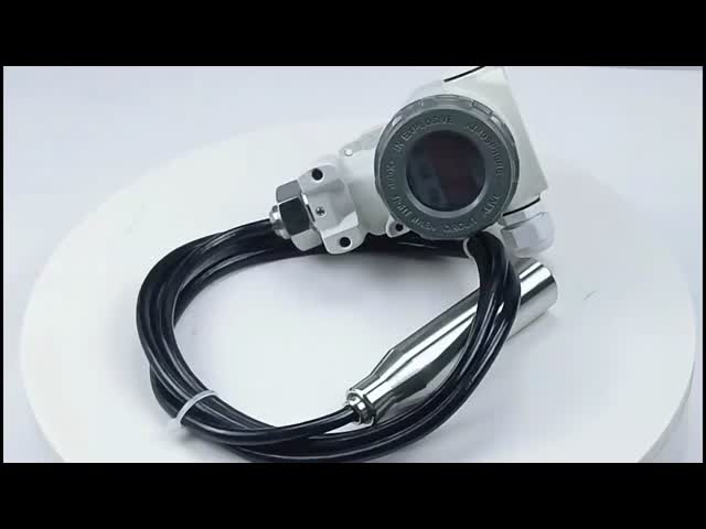 Intelligent Liquid Level Transmitter)