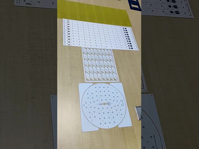 2.0mm Single Sided Aluminum PCBA for Film Light/Stage Light