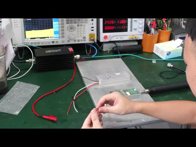 400-5800MHz 50W Amplifier Module with Temp Protection for Wide Range of Applications