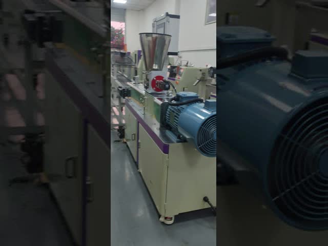 35mm Custom Twin Screw Granulator Machine 60~400 Rpm