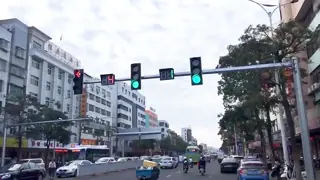 200mm Diameter LED Traffic Light with PC Shell and 100000 Hours Lifespan for Urban Road Guidance